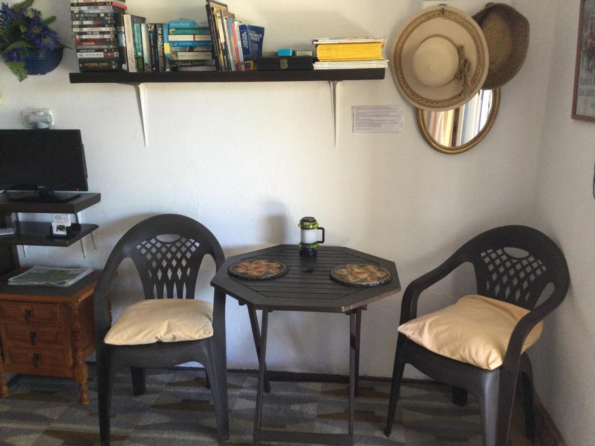 Apartment El Rio, 2 Self Catering With Pool And Hydrotherapy Jacuzzi. *